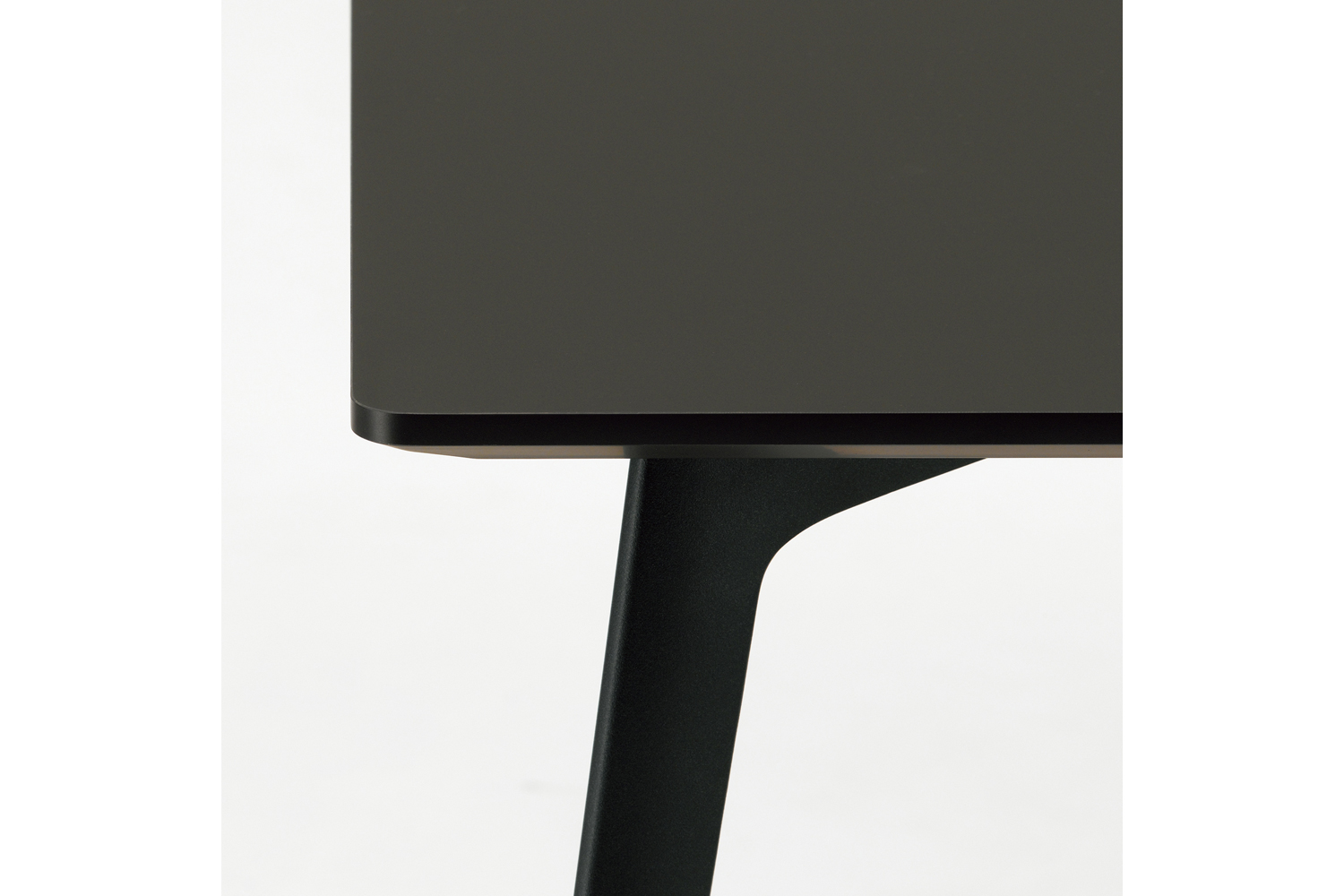 Aria H740 アリア H740 TY020,TY021,TY022,TY023